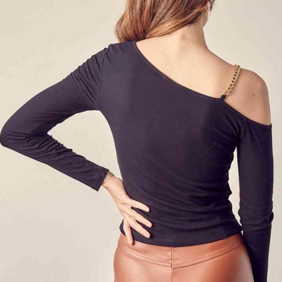 Chain Detail One Shoulder Top - Picture 3 of 4